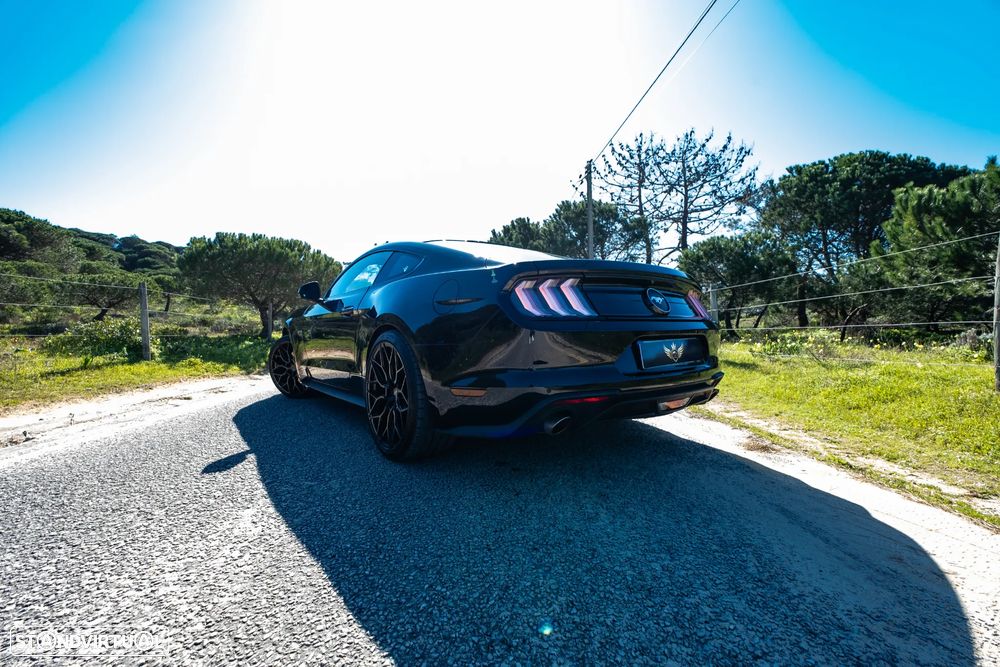 Ford Mustang 2.3i EcoBoost Aut. - 48