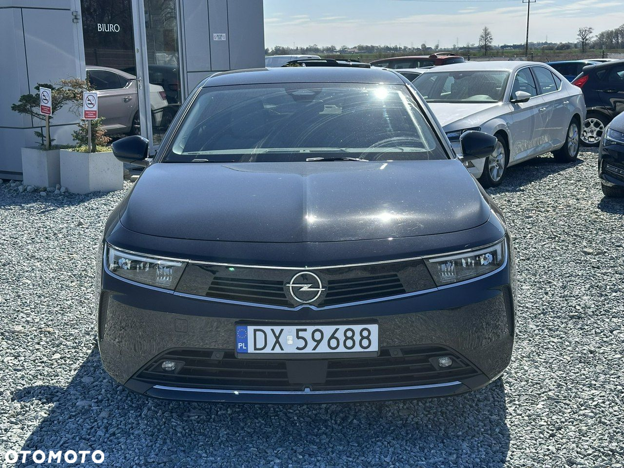 Opel Astra 1.2 Turbo Automatik Business Elegance - 2