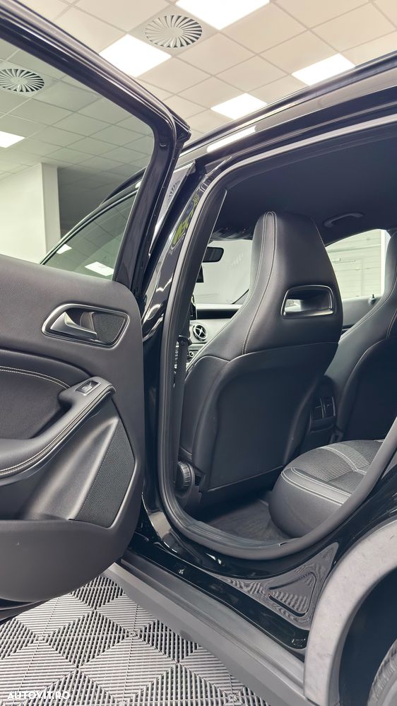 Mercedes-Benz GLA 200 d 4MATIC Aut. - 21