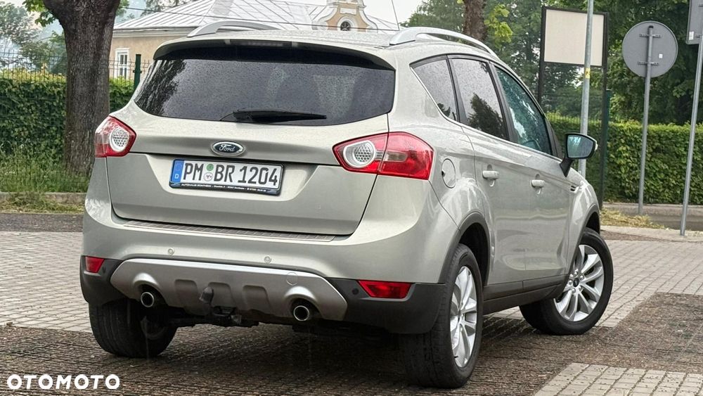 Ford Kuga 2.0 TDCi 4x4 Titanium - 38