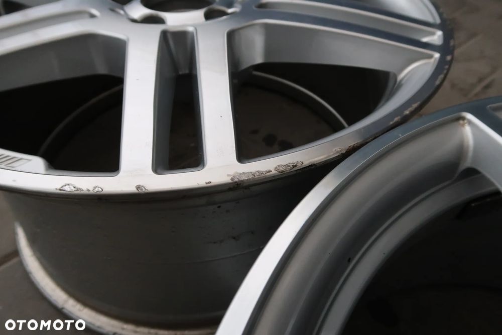 325 Felga Aluminiowa Mercedes A2124012300 8,5x18et48 - 3