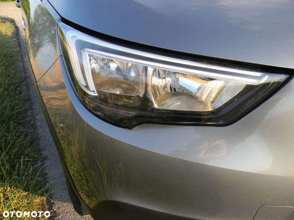 Opel Crossland X - 16