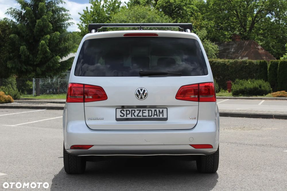 Volkswagen Touran 1.6 TDI DPF Comfortline - 13
