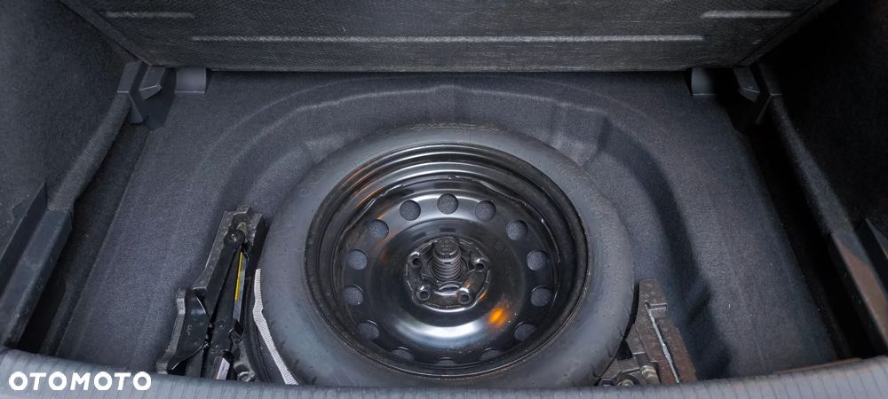 Volkswagen Golf - 15