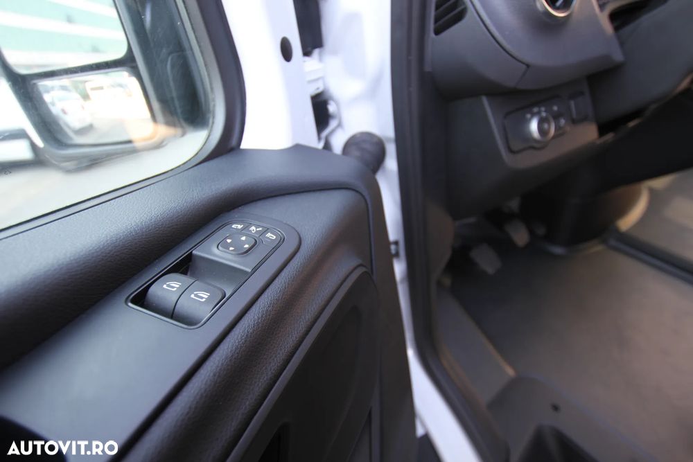 Mercedes-Benz sprinter 517 22+1+1 *stock* - 12