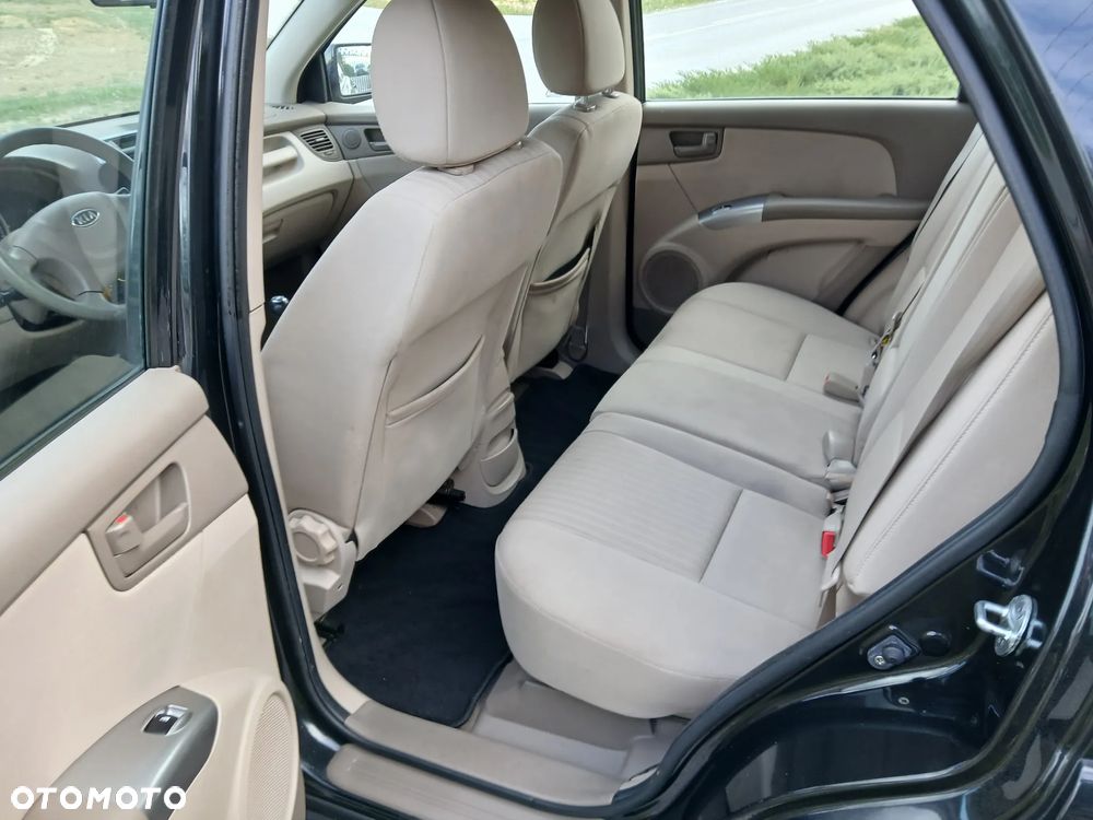 Kia Sportage 2.0 EX - 24