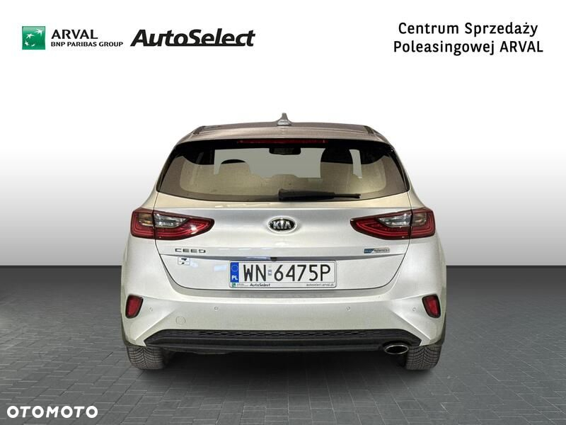 Kia Ceed - 5