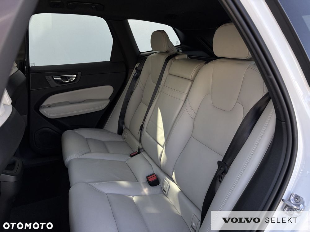 Volvo XC 60 - 13