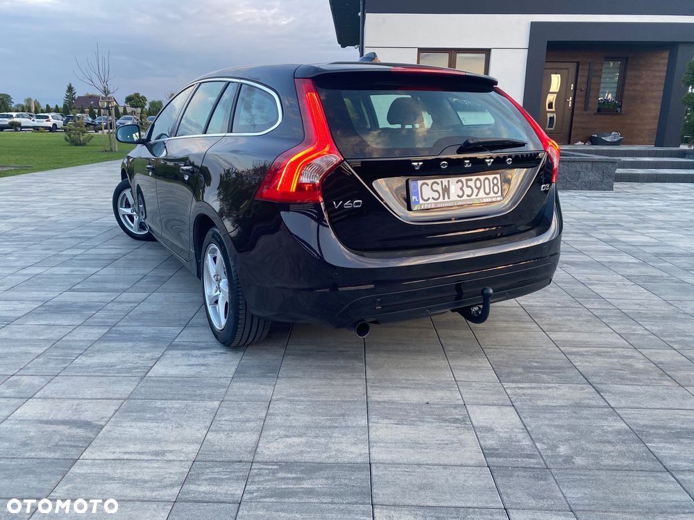 Volvo V60 D3 Drive-E Summum - 41