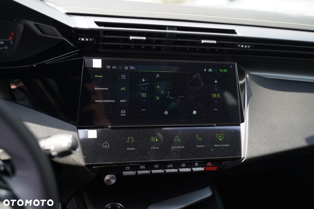 Peugeot 308 1.2 mHEV GT S&S e-DCS6 - 13