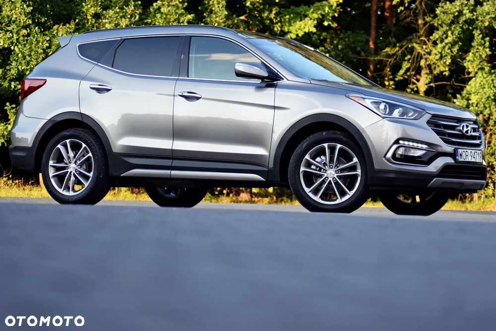 Hyundai Santa Fe 2.0 T Sport Utility - 4