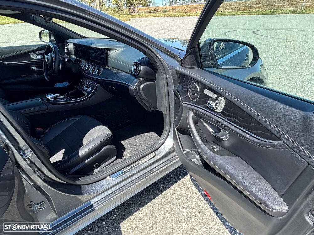 Mercedes-Benz E 220 d AMG - 10