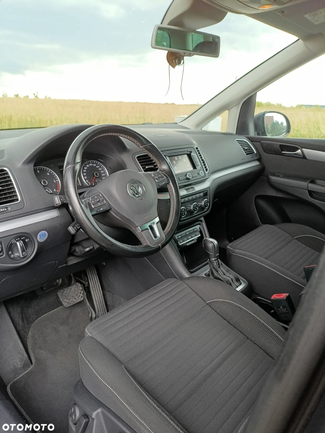 Volkswagen Sharan 2.0 TDI Highline DSG - 9
