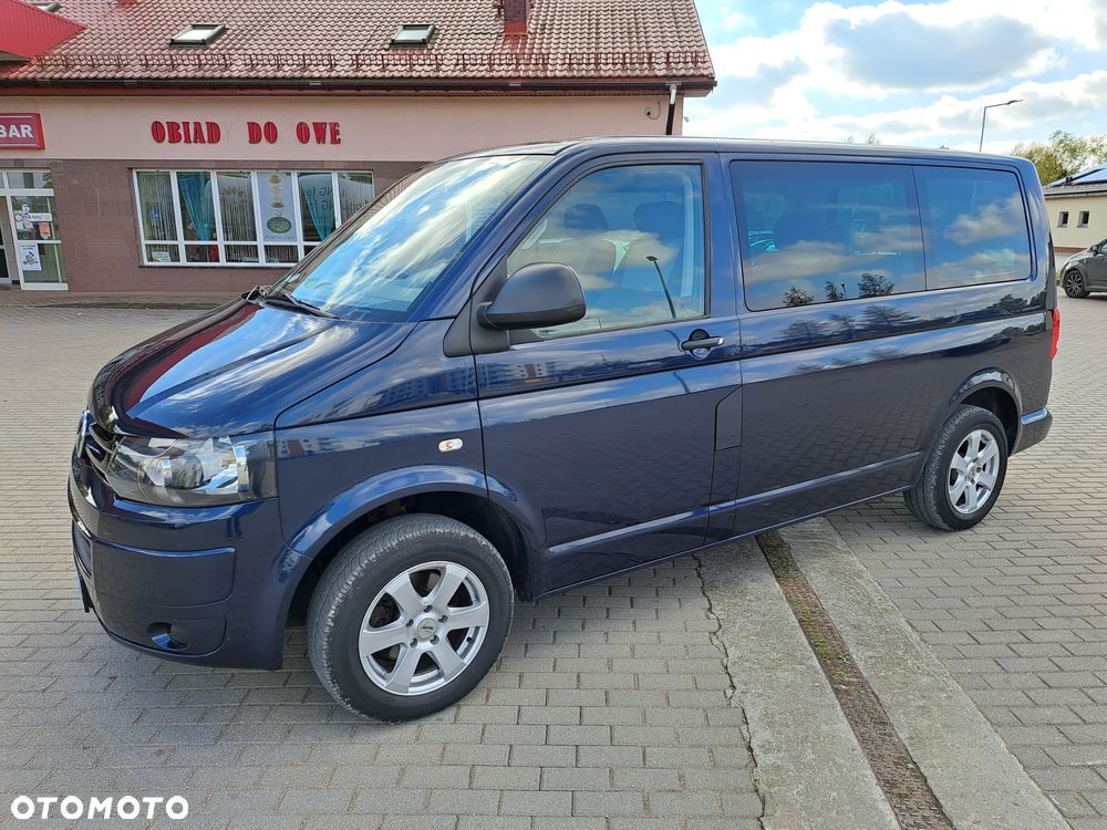 Volkswagen Multivan - 14