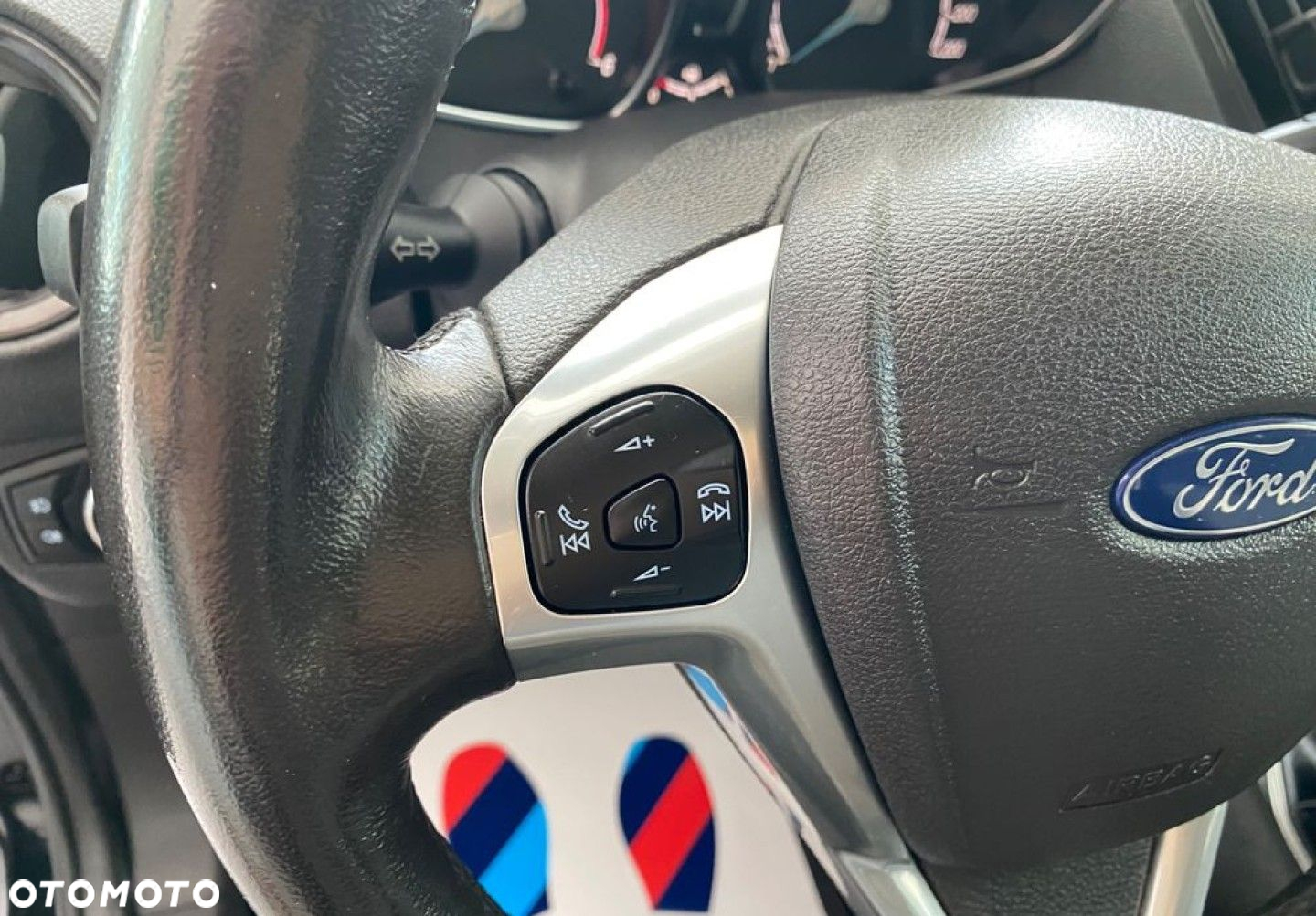 Ford Tourneo Courier - 15