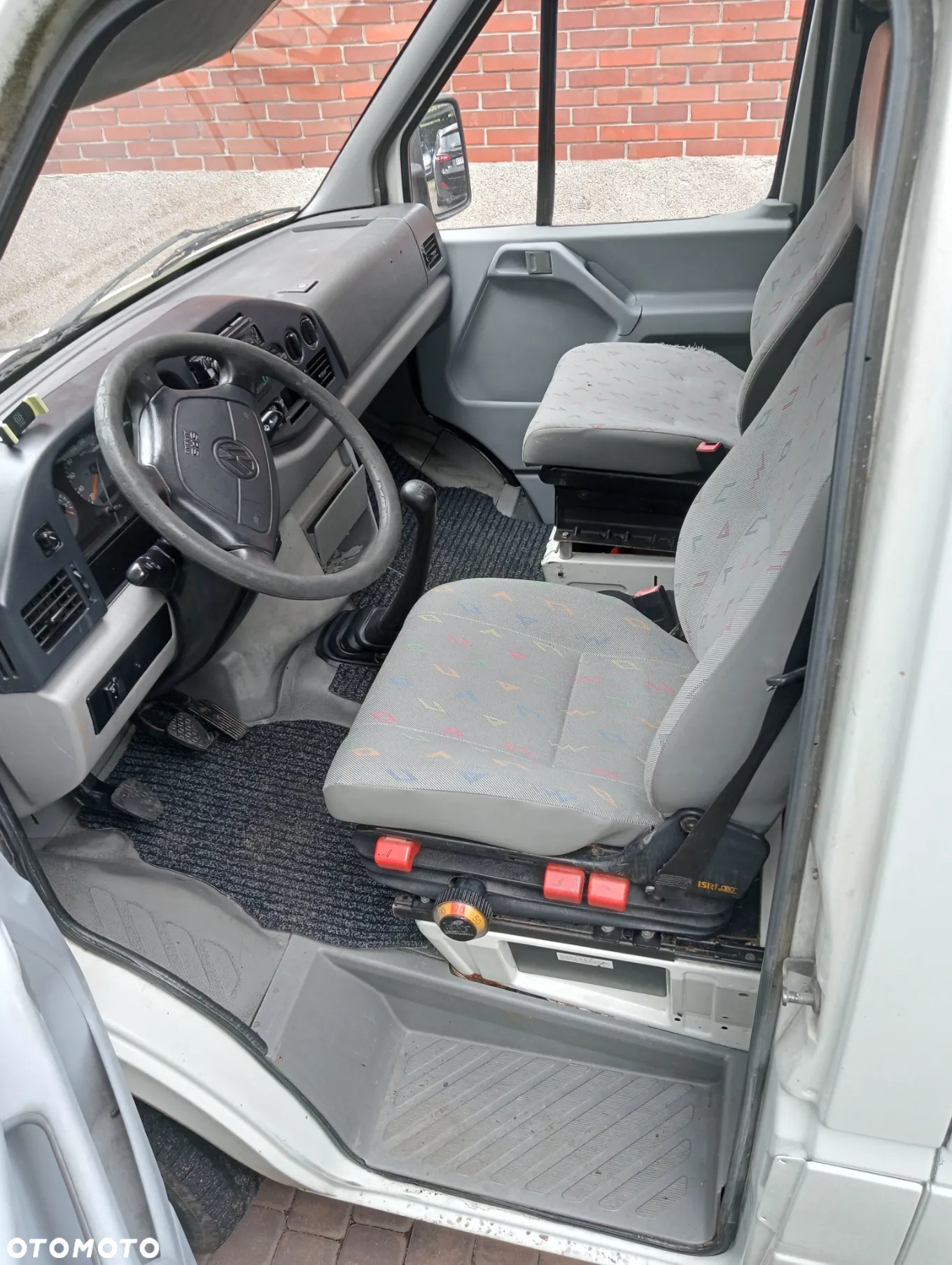 Volkswagen VW LT - 6
