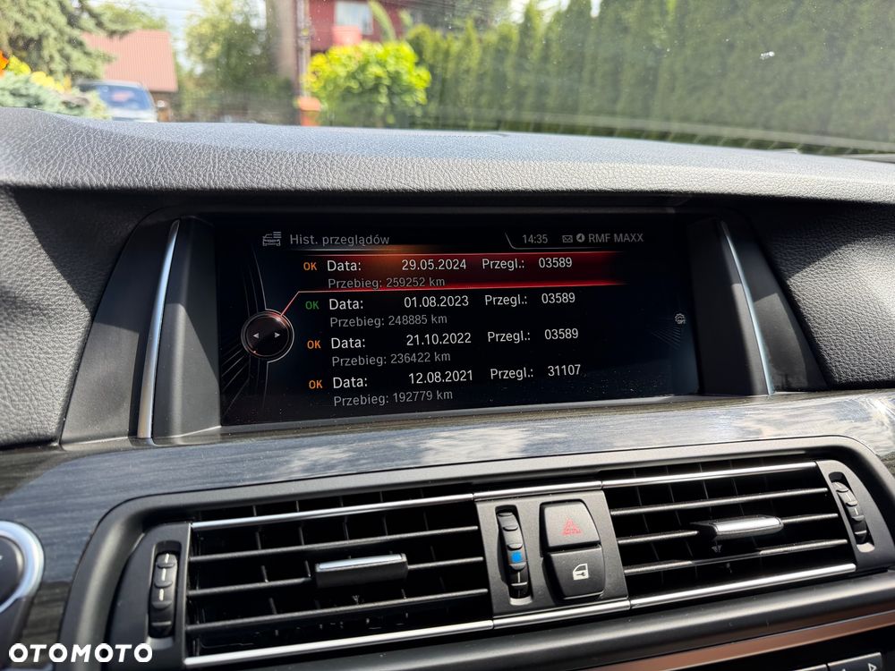 BMW Seria 5 520d xDrive M Sport Edition - 29