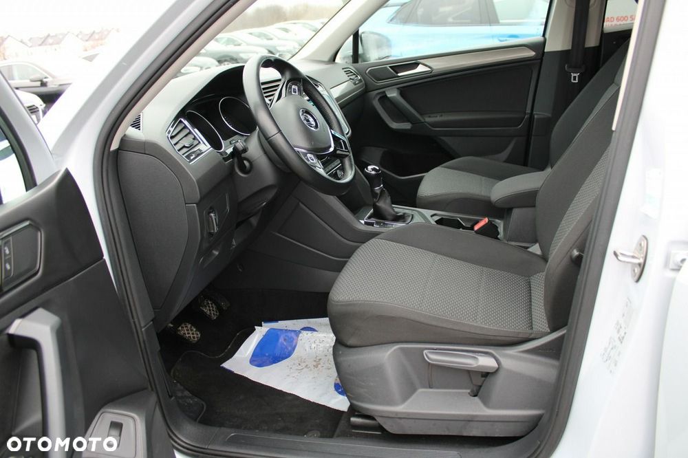 Volkswagen Tiguan Allspace 2.0 TDI SCR Comfortline - 22