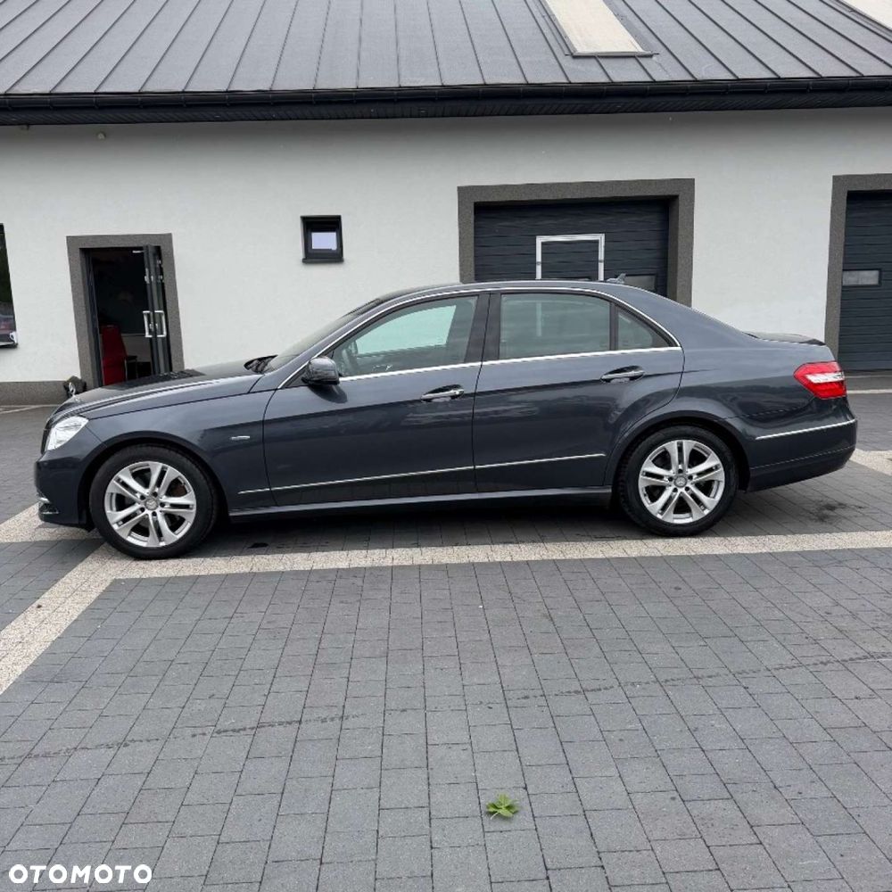 Mercedes-Benz Klasa E - 6