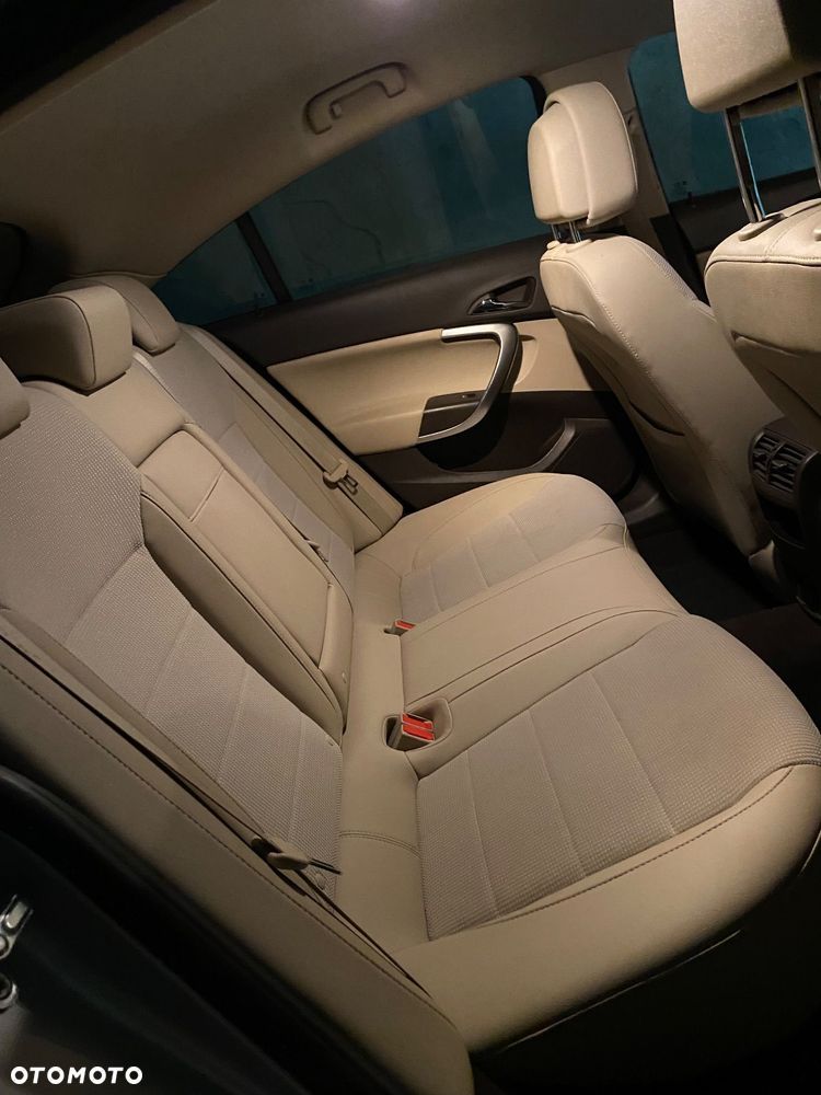 Opel Insignia 2.0 CDTI - 17