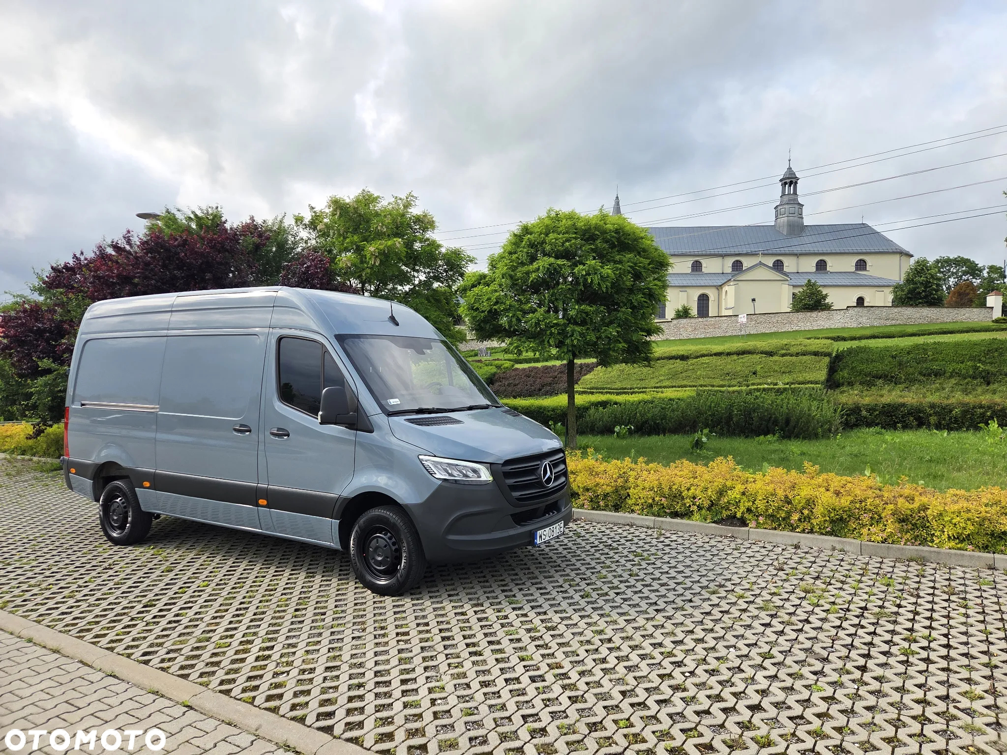 Mercedes-Benz Sprinter - 35