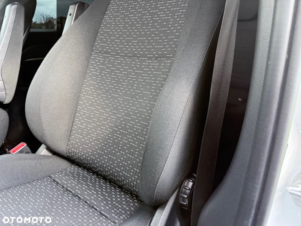 Mercedes-Benz Vito Long L2 Maxi 3-miejsca Zarejestrowany w PL - 15