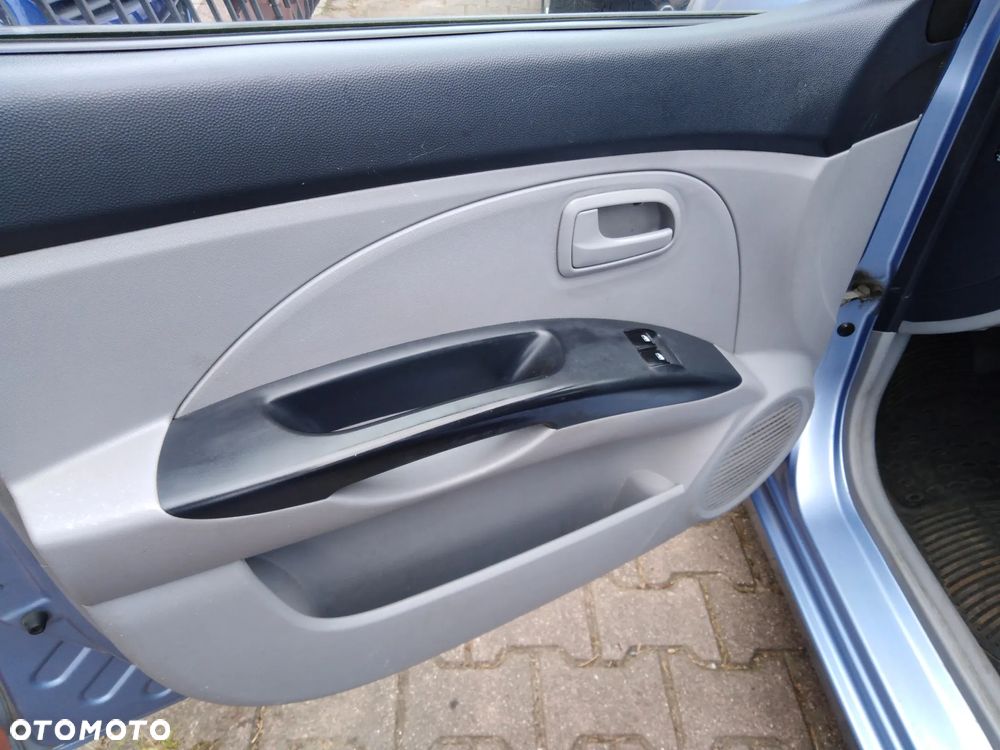 Kia Picanto 1.1 - 9