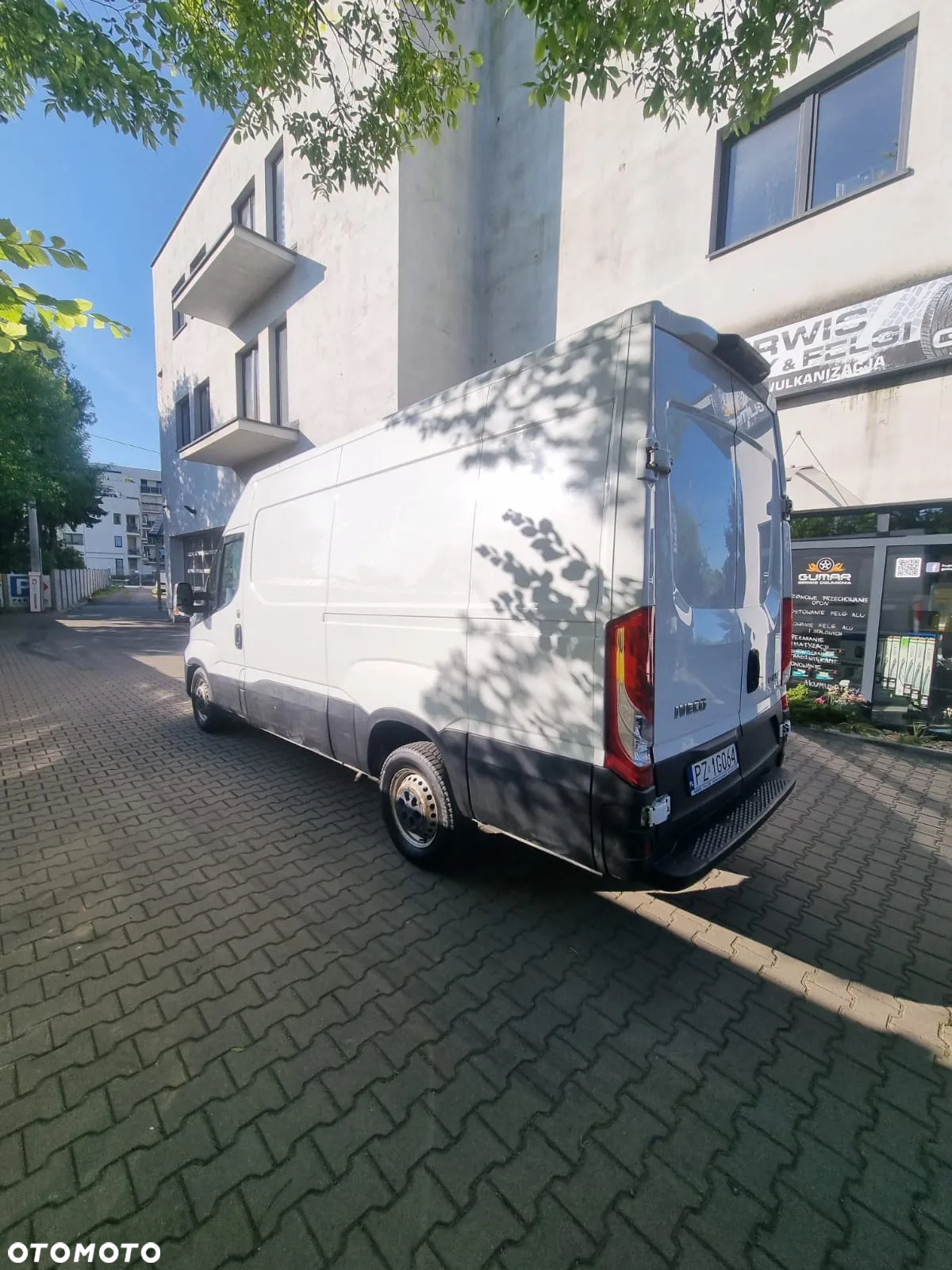 Iveco DAILY 35S15 - 22