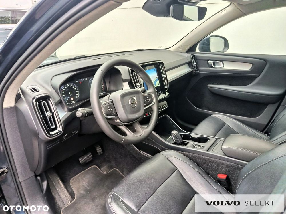 Volvo XC 40 - 11