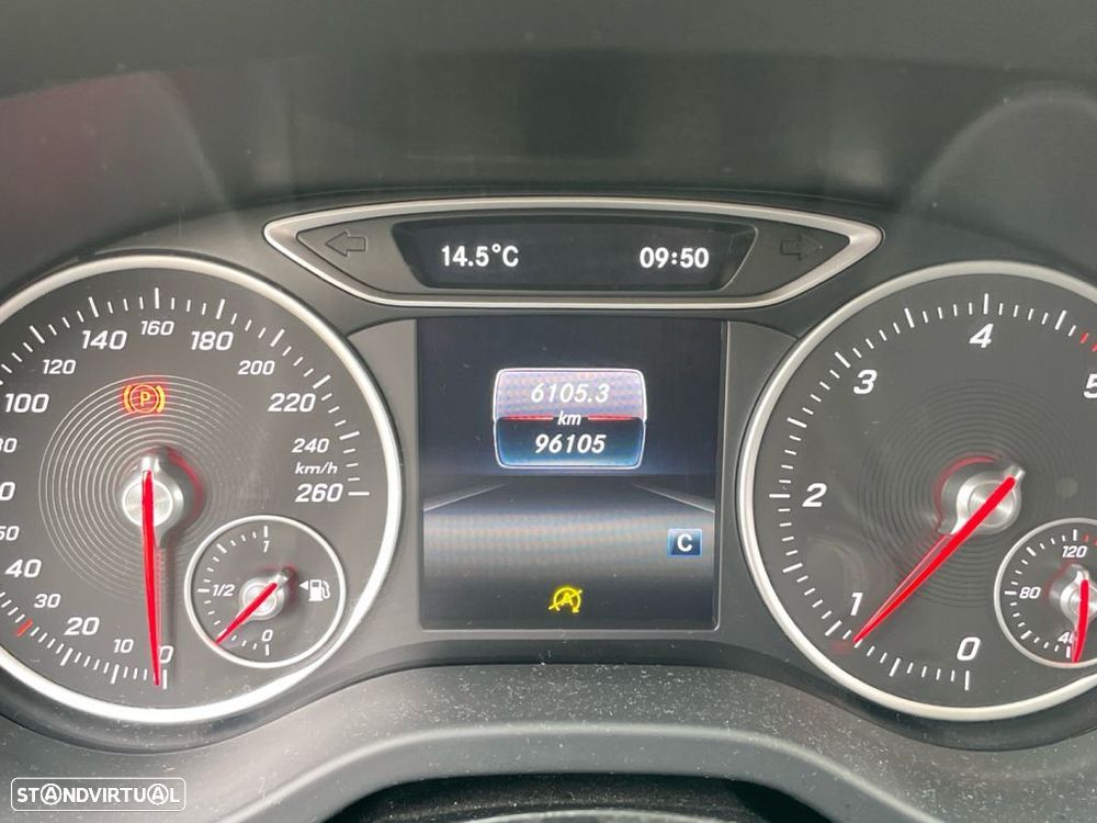 Mercedes-Benz A 180 d - 3