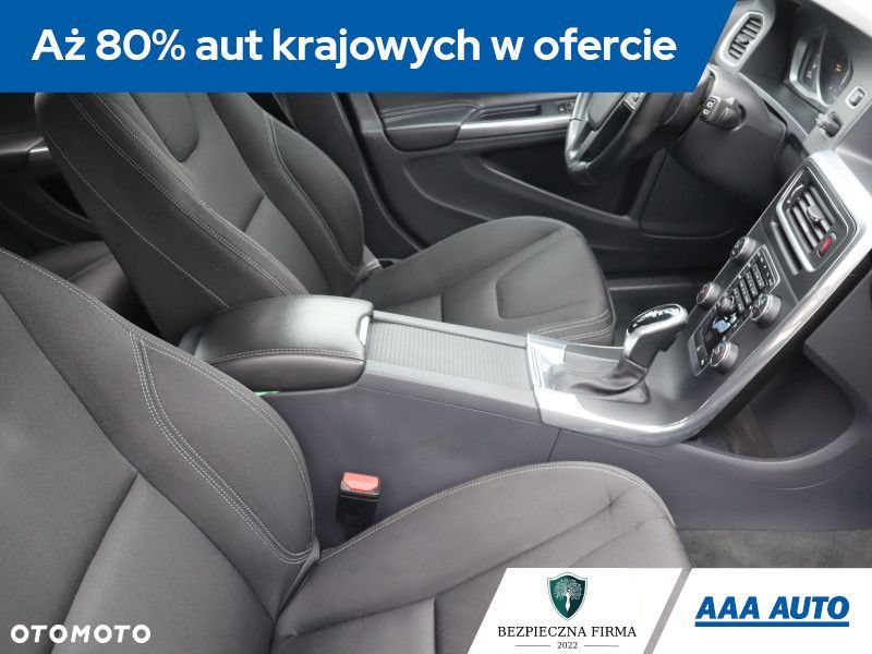 Volvo V60 - 11