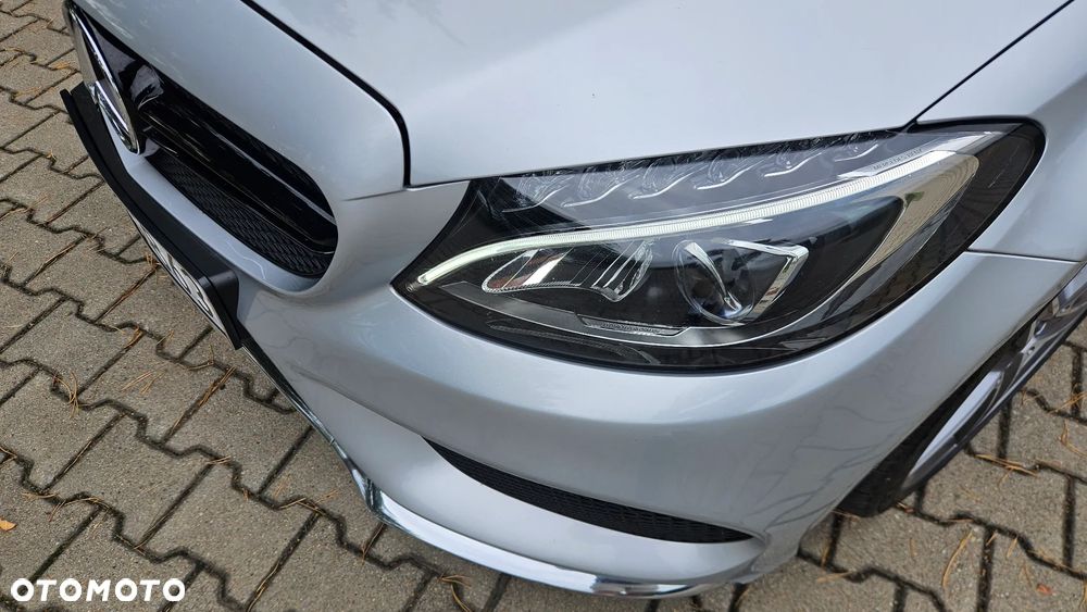 Mercedes-Benz Klasa C 200 9G-TRONIC AMG Line - 17