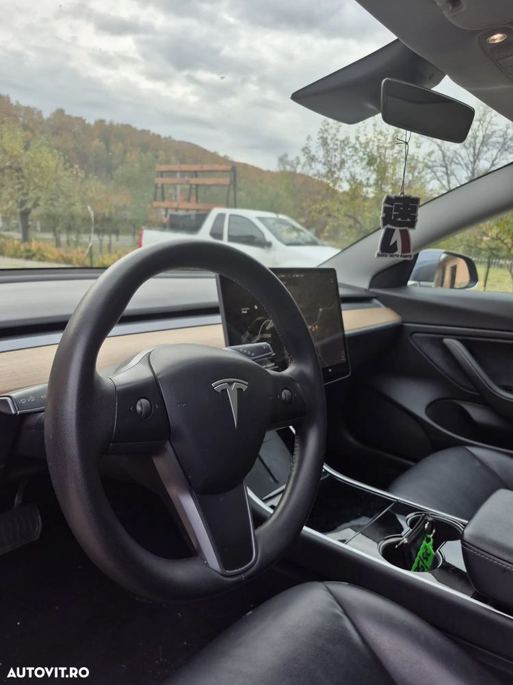 Tesla Model 3 AWD Dual Motor - 7