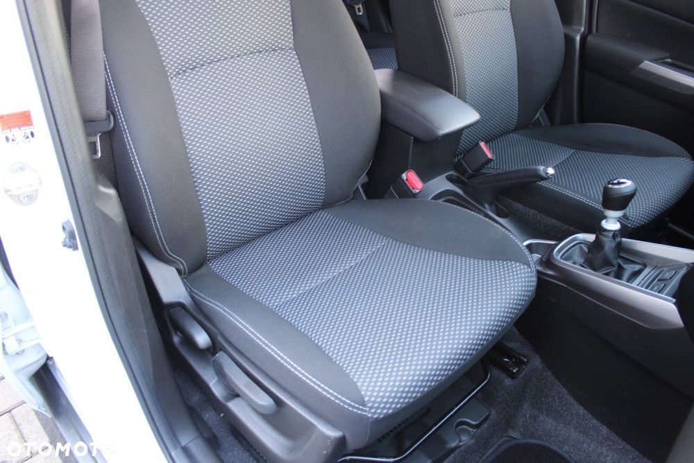 Suzuki Vitara - 16