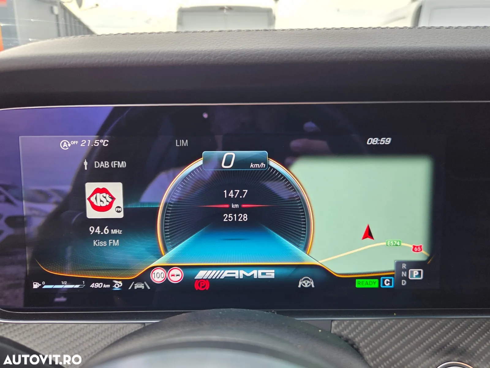 Mercedes-Benz AMG GT 53 4MATIC+ MHEV - 39