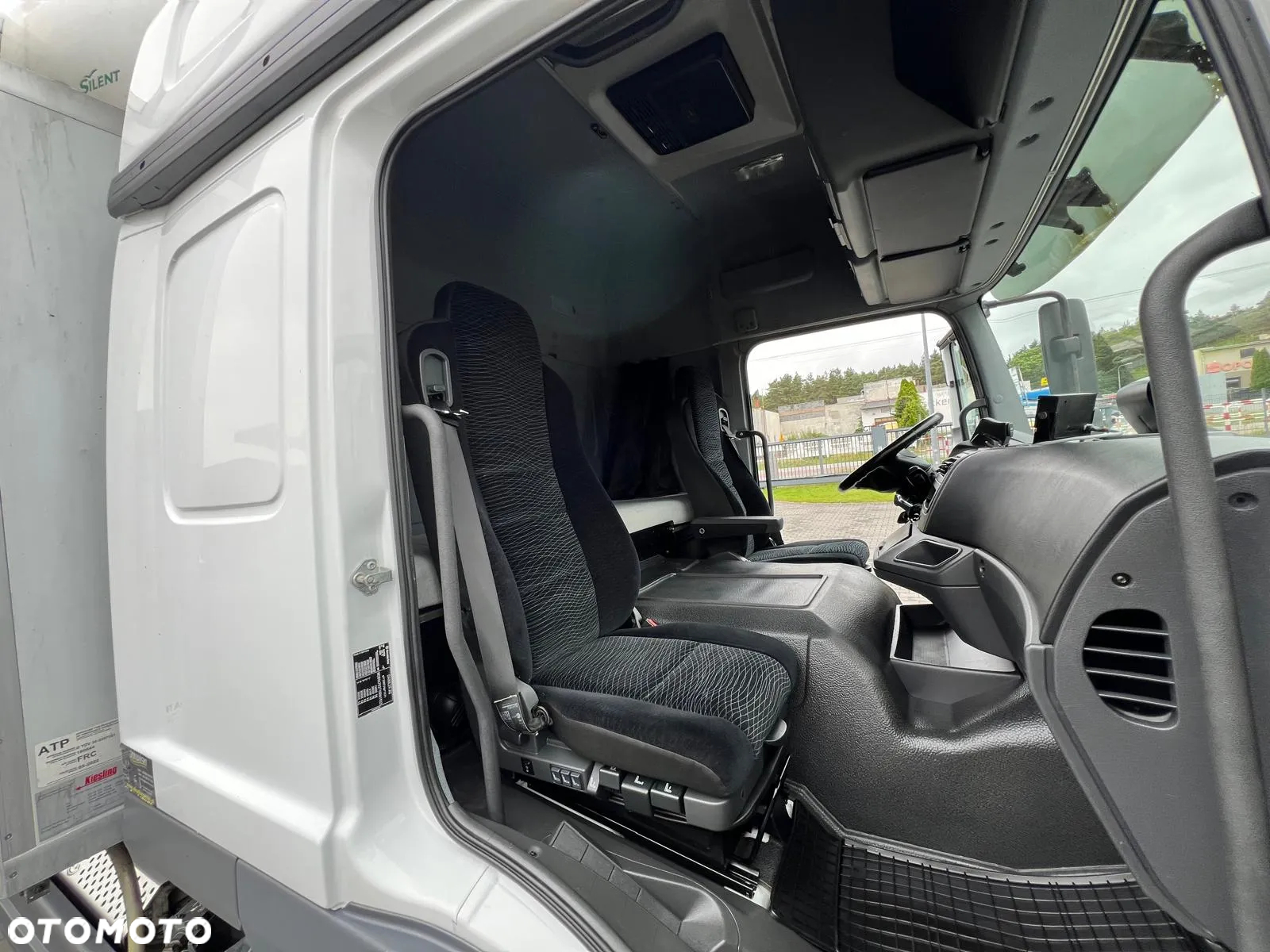 Mercedes-Benz ATEGO 1627 1527 EURO 6 CHŁODNIA / MROŹNIA IZOTERMA WINDA - 21