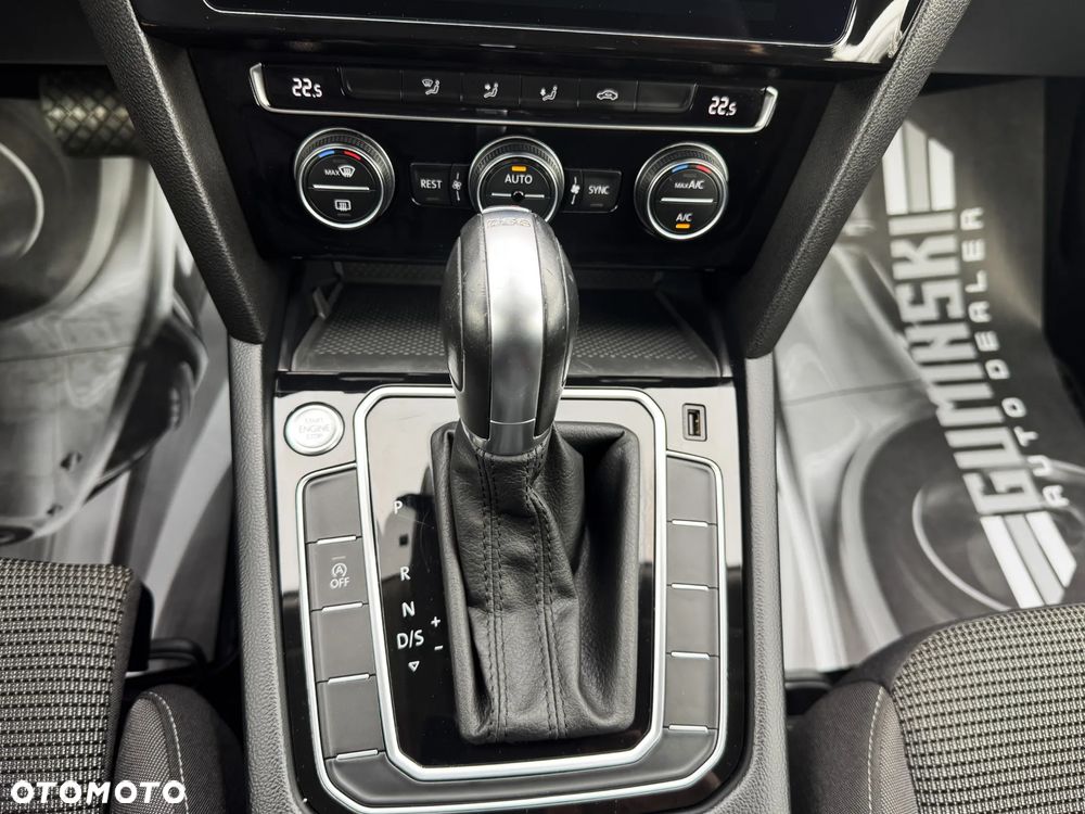 Volkswagen Arteon 2.0 TDI SCR DSG Elegance - 23