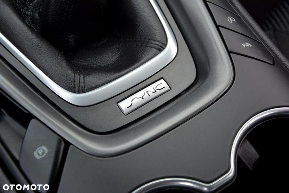 Ford Mondeo - 33