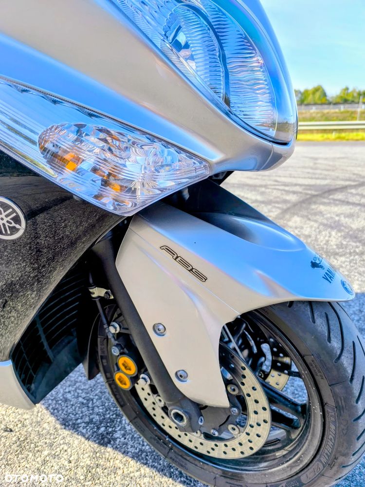 Yamaha Tmax - 4