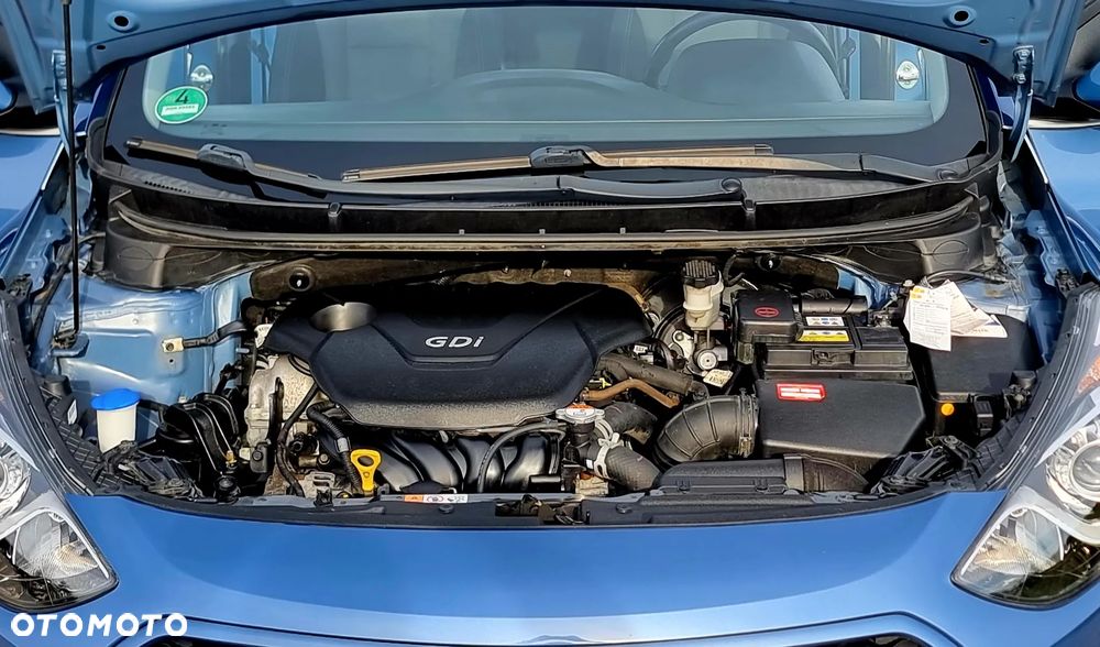 Hyundai i30 Kombi 1.6 GDi DCT Style - 33