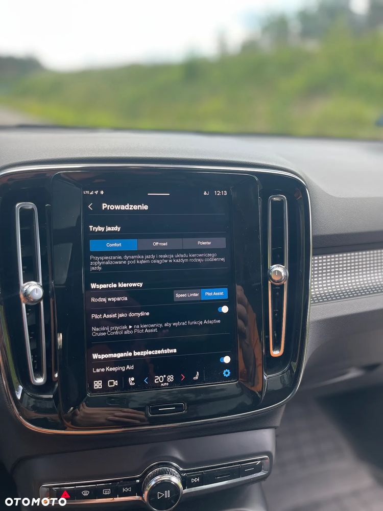 Volvo XC 40 B5 AWD Ultimate Dark - 12