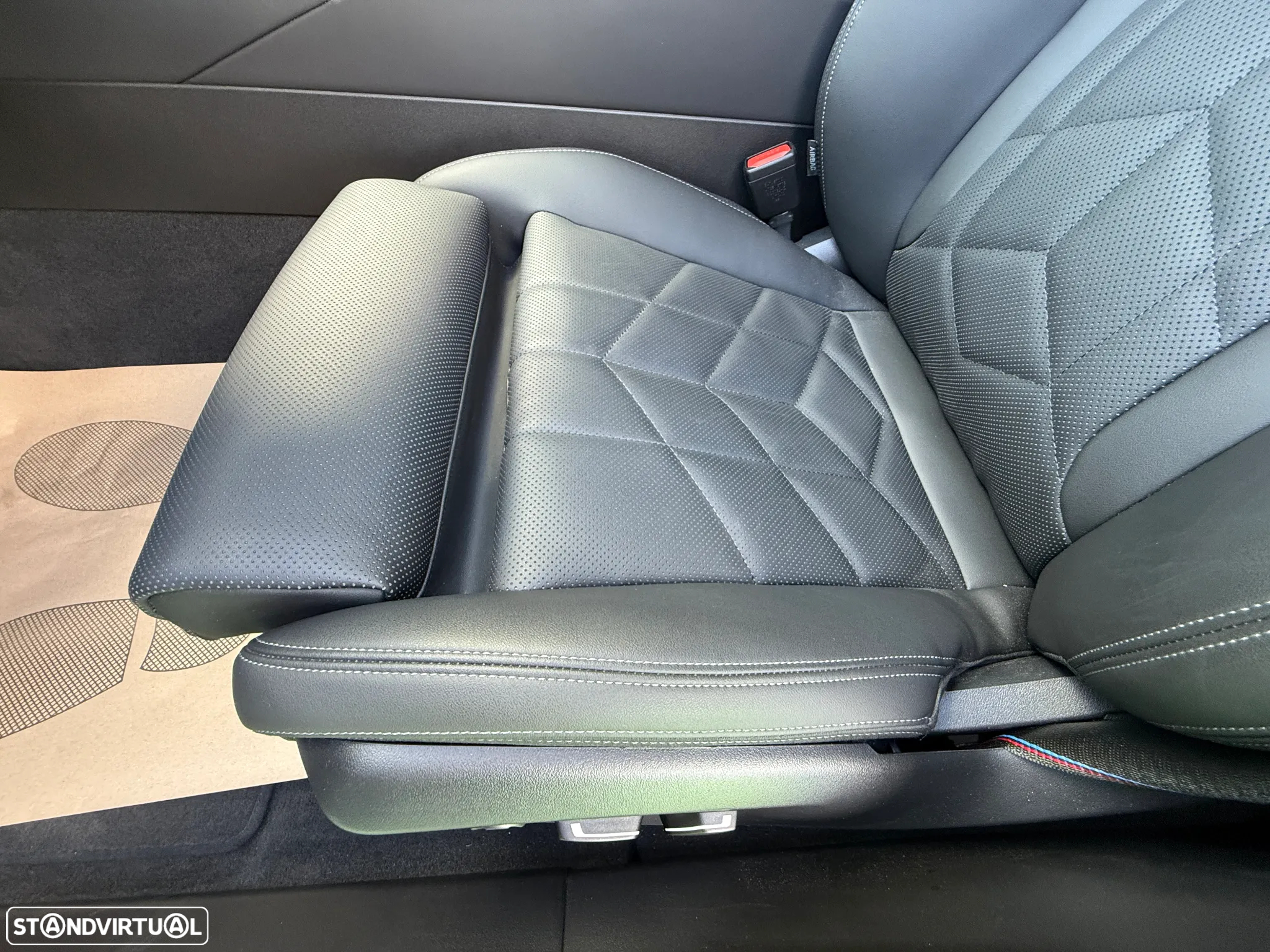 BMW 530 e Pack Desportivo M Pro - 30