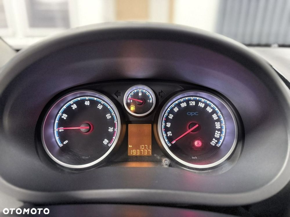 Opel Corsa 1.6 Turbo OPC - 23