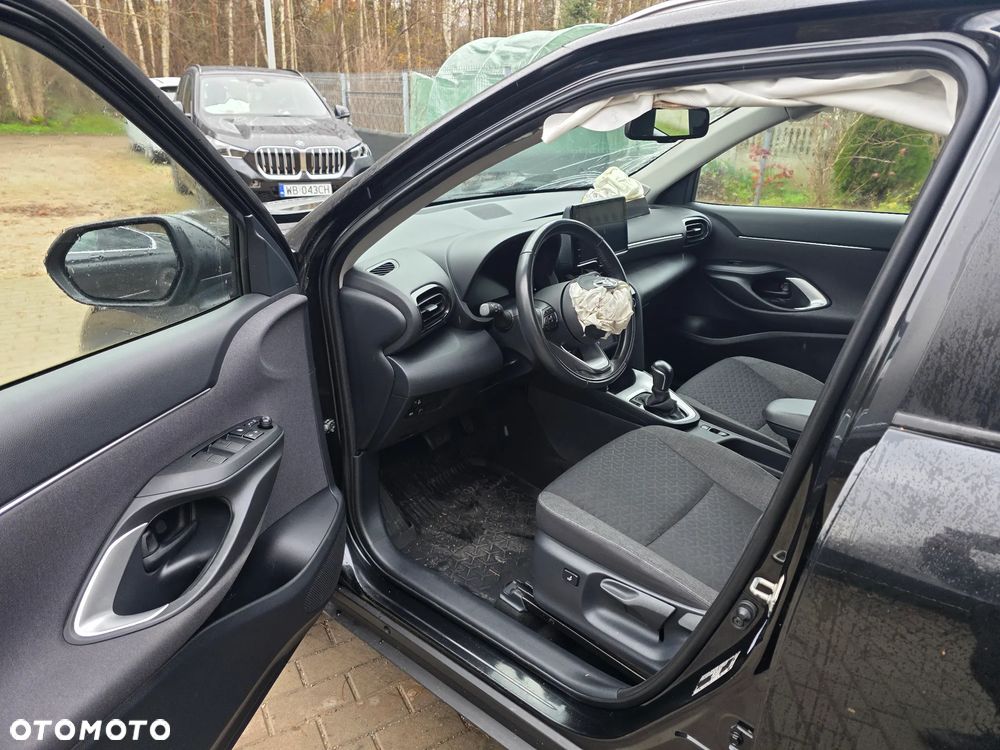 Toyota Yaris Cross - 12