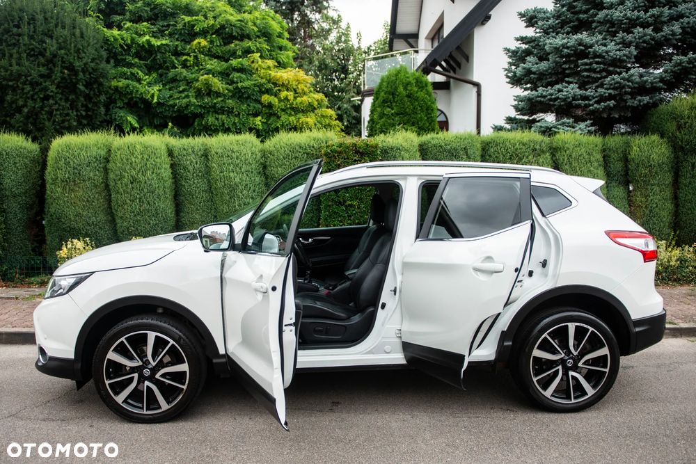 Nissan Qashqai 1.6 DIG-T Tekna - 16
