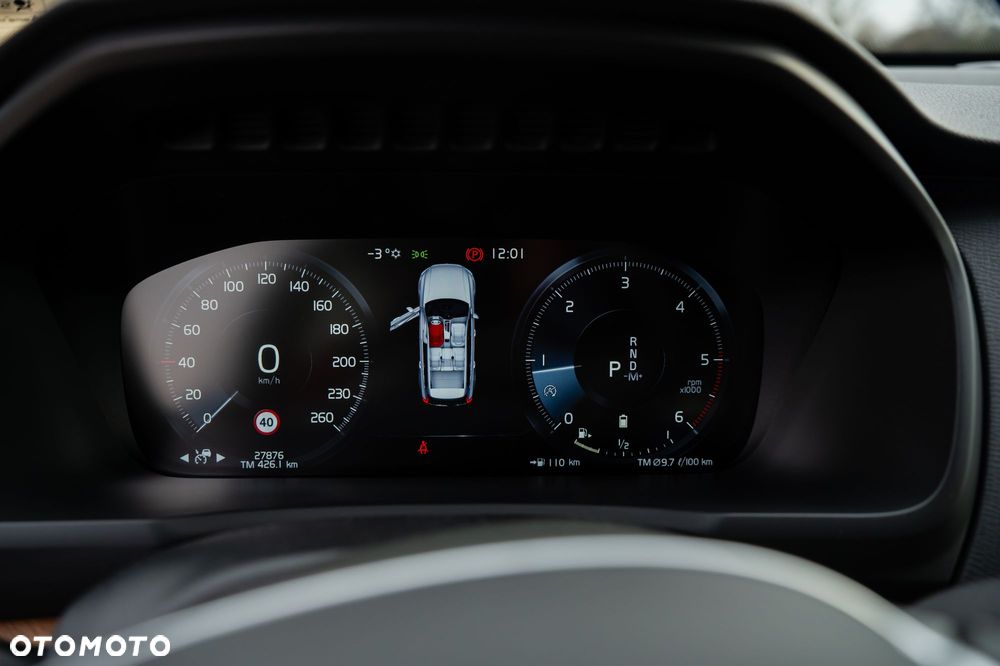 Volvo XC 90 B5 D AWD Momentum - 22