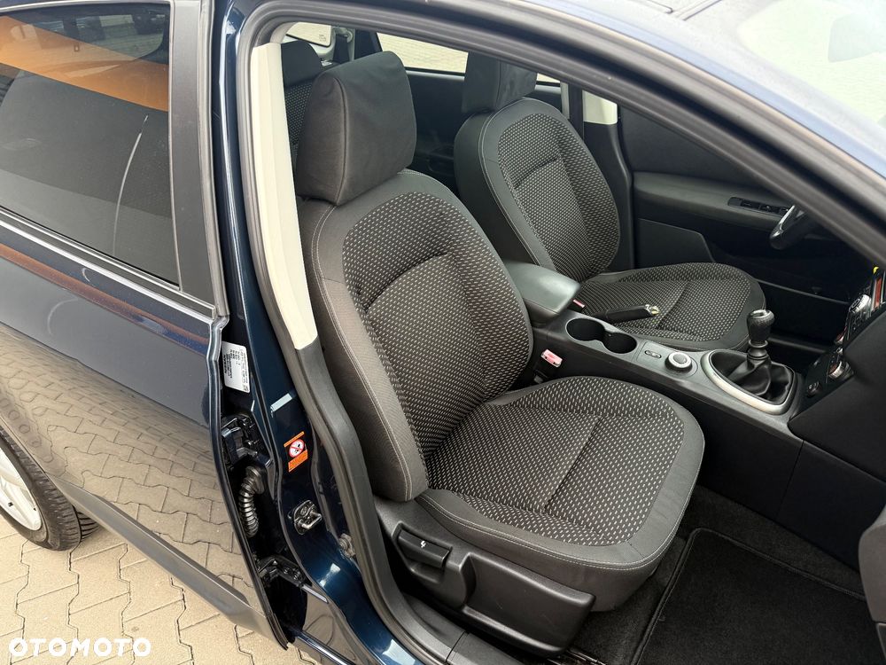 Nissan Qashqai+2 2.0 4x4 Acenta - 26