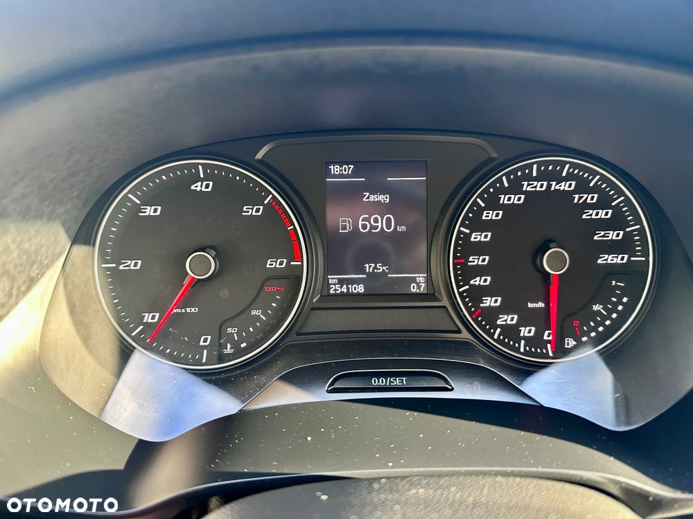 Seat Leon 1.6 TDI DPF Style - 16