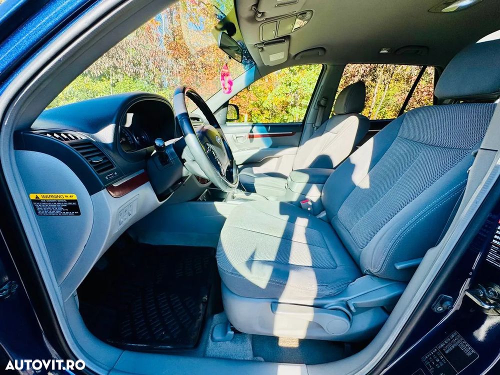 Hyundai Santa Fe 2.2 DSL VGT 5 SEATS 4WD MT STYLE - 7