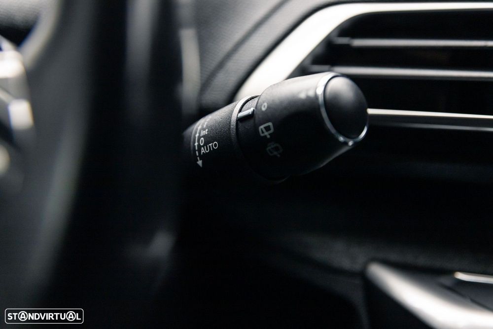 Peugeot 3008 1.5 BlueHDi Crossway EAT8 - 31